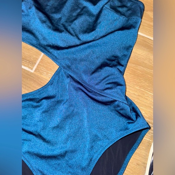 Anthropologie Solid & Striped 
The Claudia One Piece Cut Out Swimsuit Blue S - Picture 6 of 13